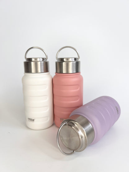 TYESO Mat Finish Vacuum Insulated Bottle