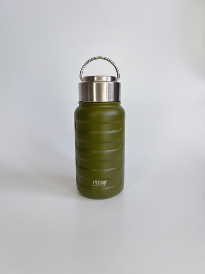 TYESO Mat Finish Vacuum Insulated Bottle